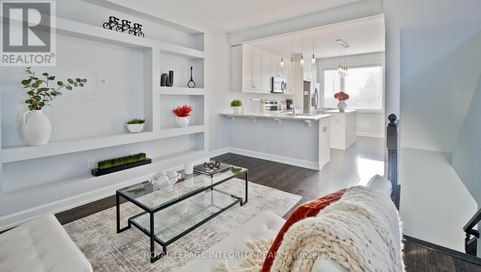 184 Pictou Crescent, Ottawa, Ontario  K2V 0R2 - Photo 16 - X12487289