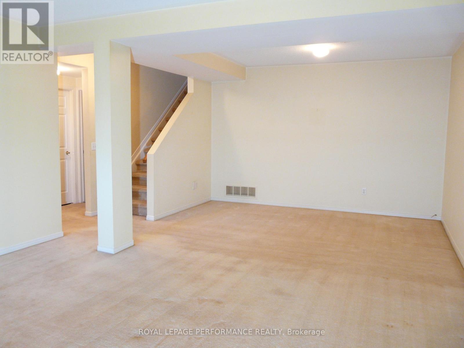 1172 Foxborough Private, Ottawa, Ontario  K1J 1E2 - Photo 24 - X12487305