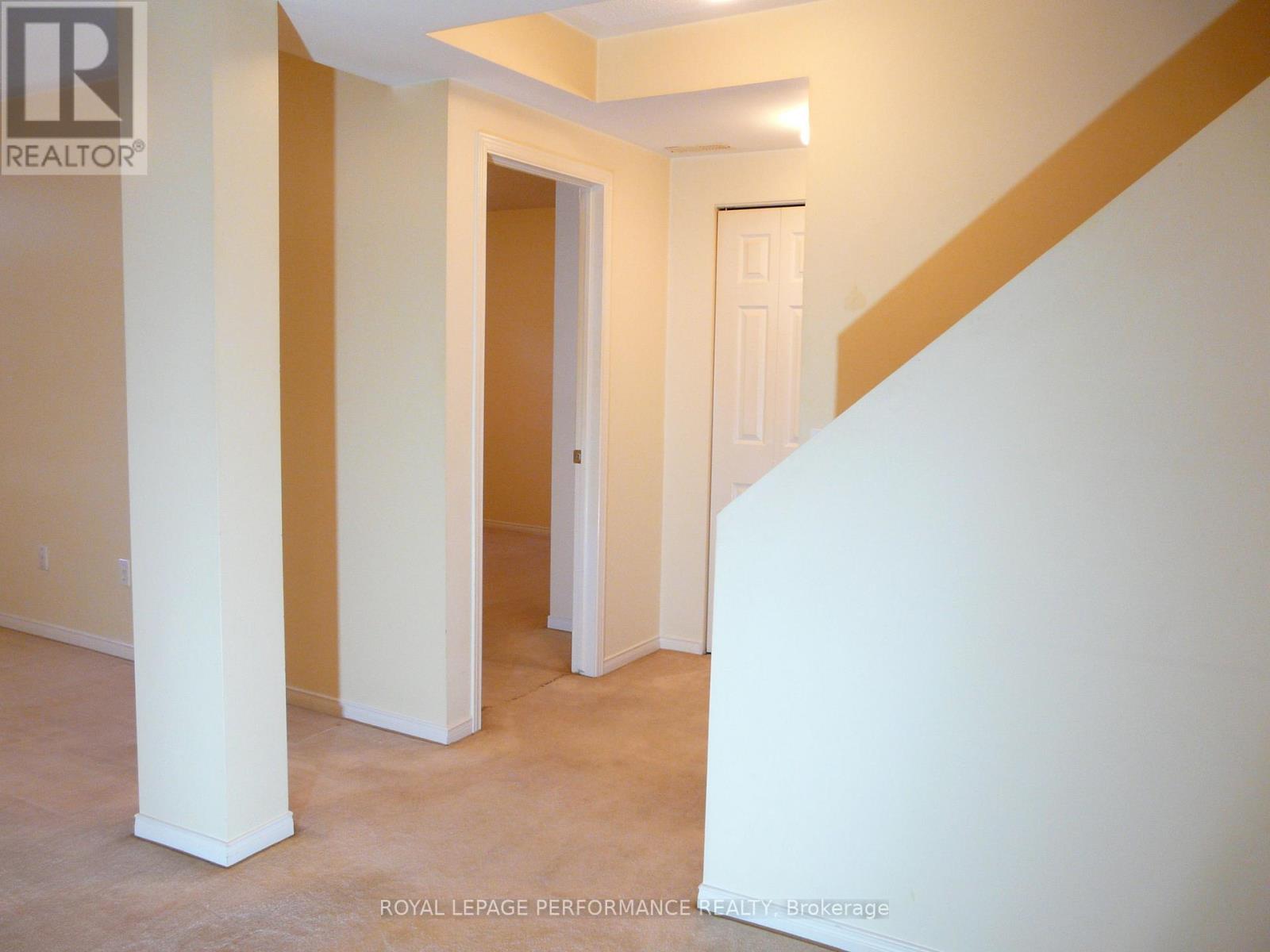 1172 Foxborough Private, Ottawa, Ontario  K1J 1E2 - Photo 25 - X12487305