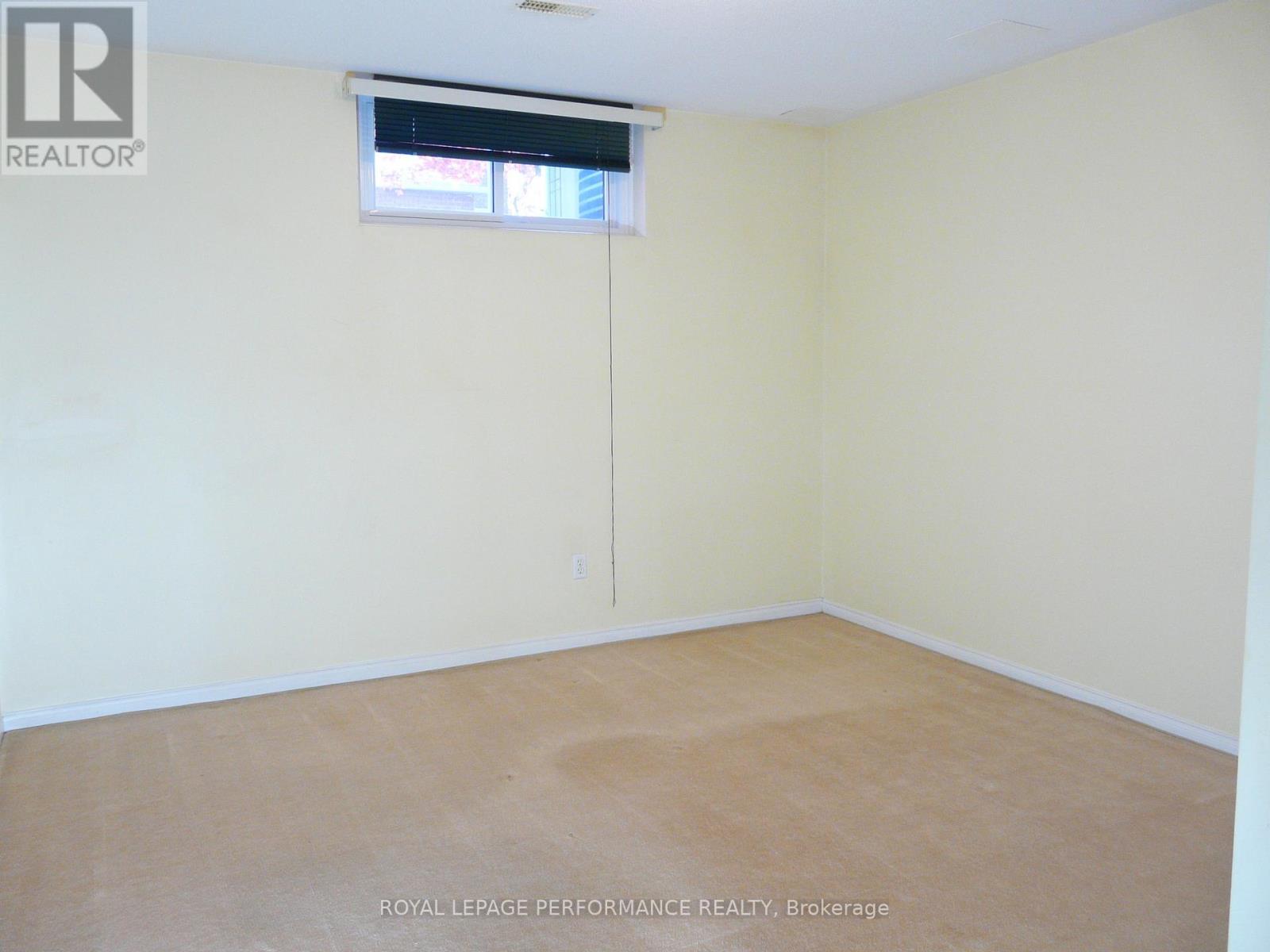 1172 Foxborough Private, Ottawa, Ontario  K1J 1E2 - Photo 26 - X12487305