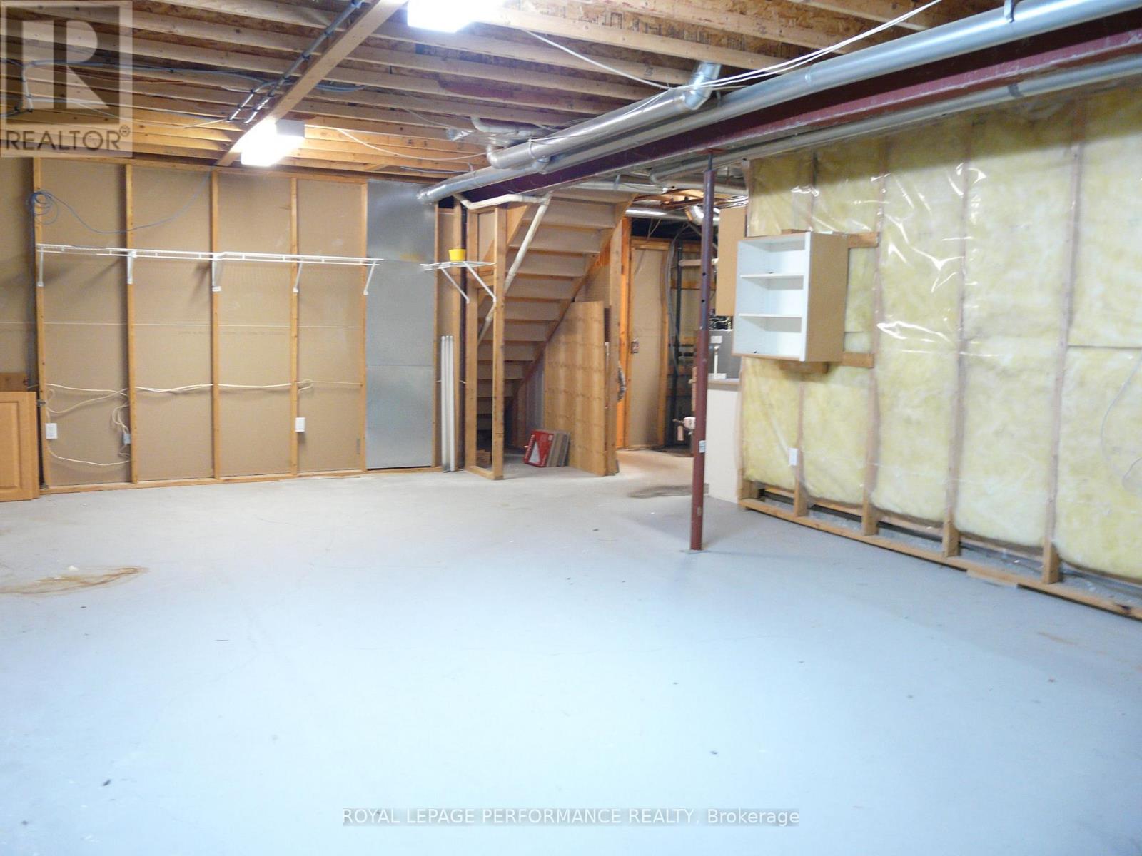 1172 Foxborough Private, Ottawa, Ontario  K1J 1E2 - Photo 31 - X12487305