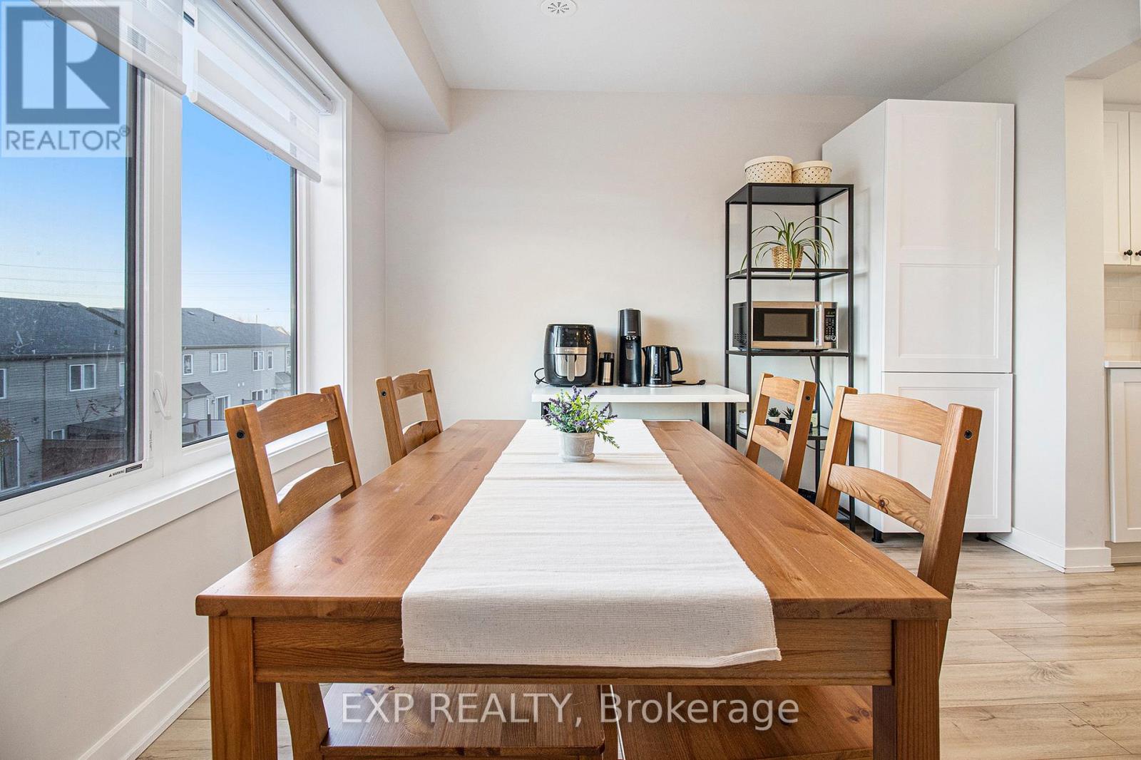 754 Kinstead Private, Ottawa, Ontario  K2S 3B3 - Photo 10 - X12487328