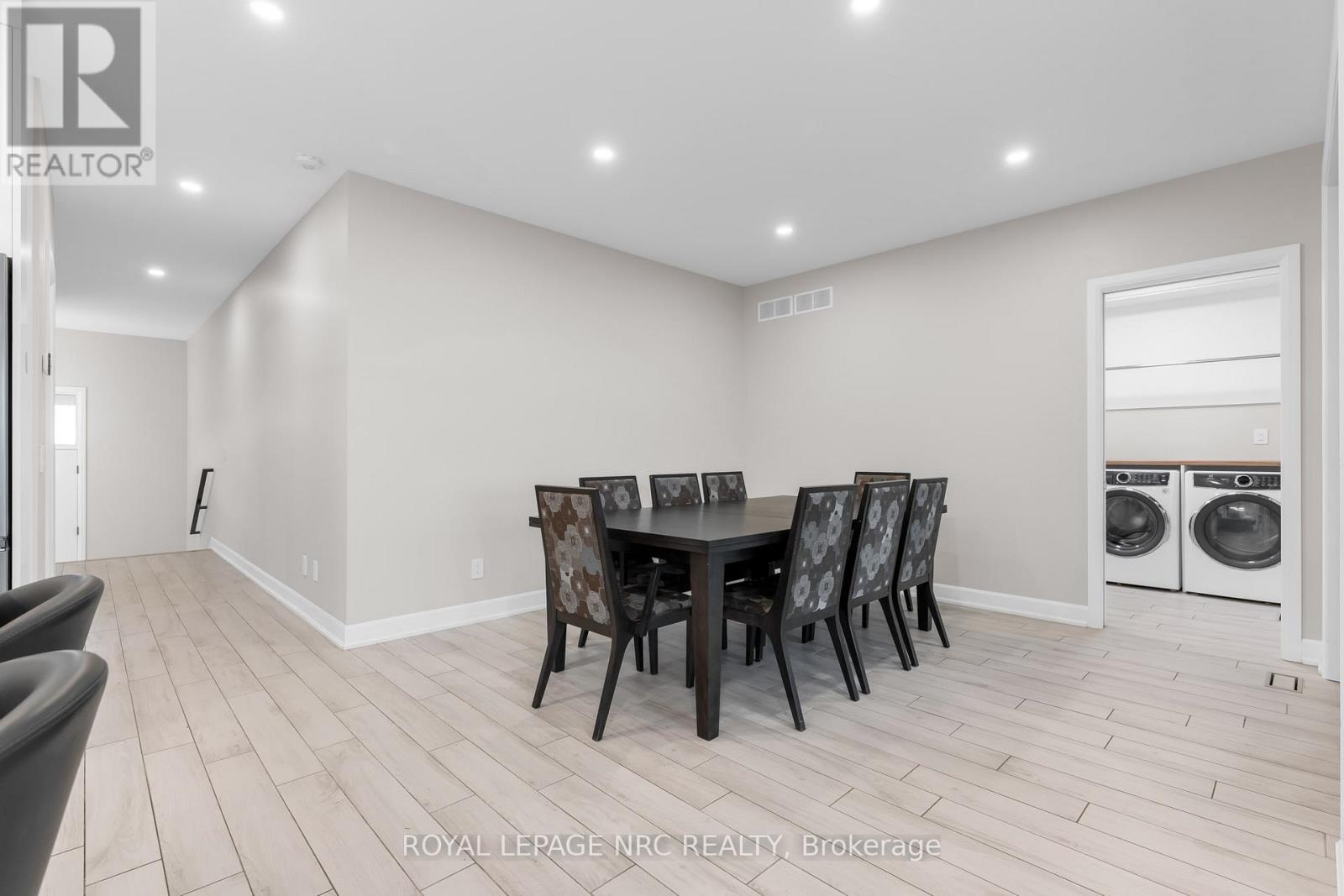 21 Singer Street, Thorold, Ontario  L2V 0E9 - Photo 21 - X12487292