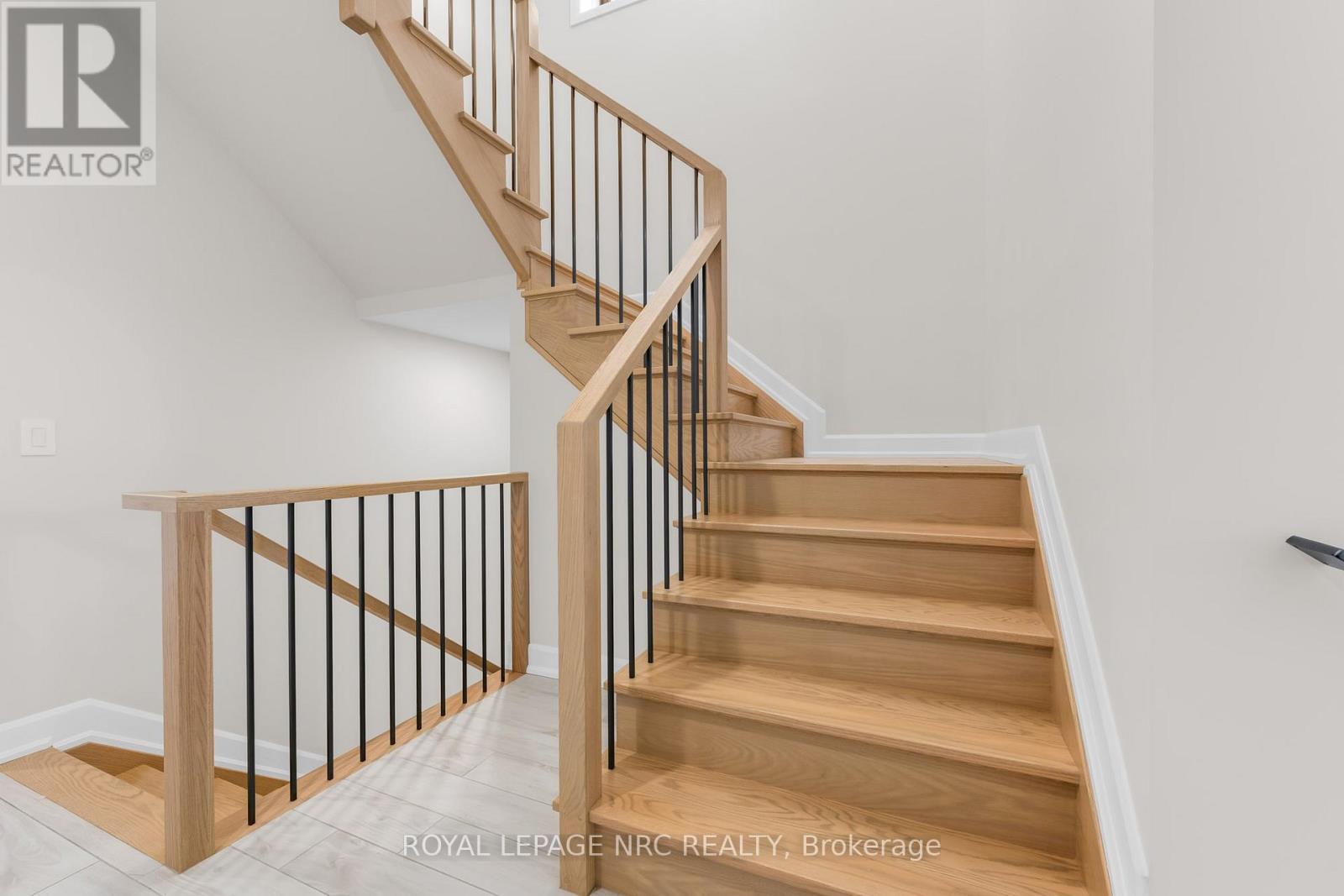 21 Singer Street, Thorold, Ontario  L2V 0E9 - Photo 27 - X12487292