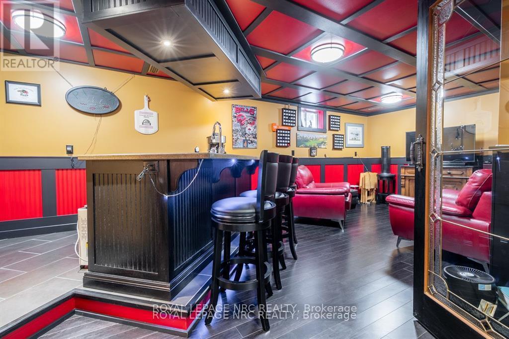 8665 Westport Drive, Niagara Falls (Forestview), Ontario  L2H 0A3 - Photo 43 - X12487337