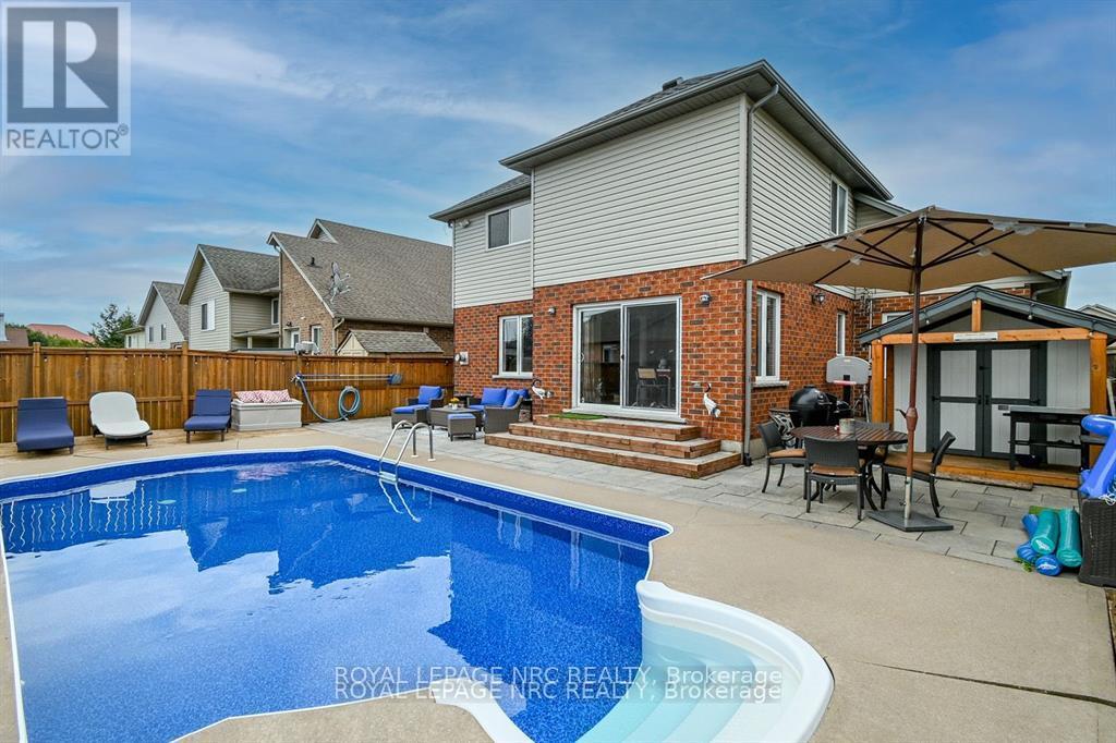 8665 Westport Drive, Niagara Falls (Forestview), Ontario  L2H 0A3 - Photo 45 - X12487337