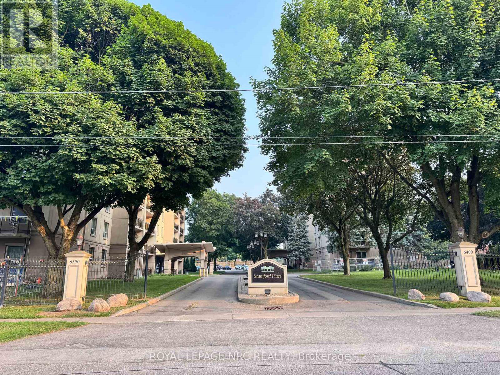 101 - 6390 Huggins Street, Niagara Falls (Stamford), Ontario  L2J 1H1 - Photo 17 - X12487354