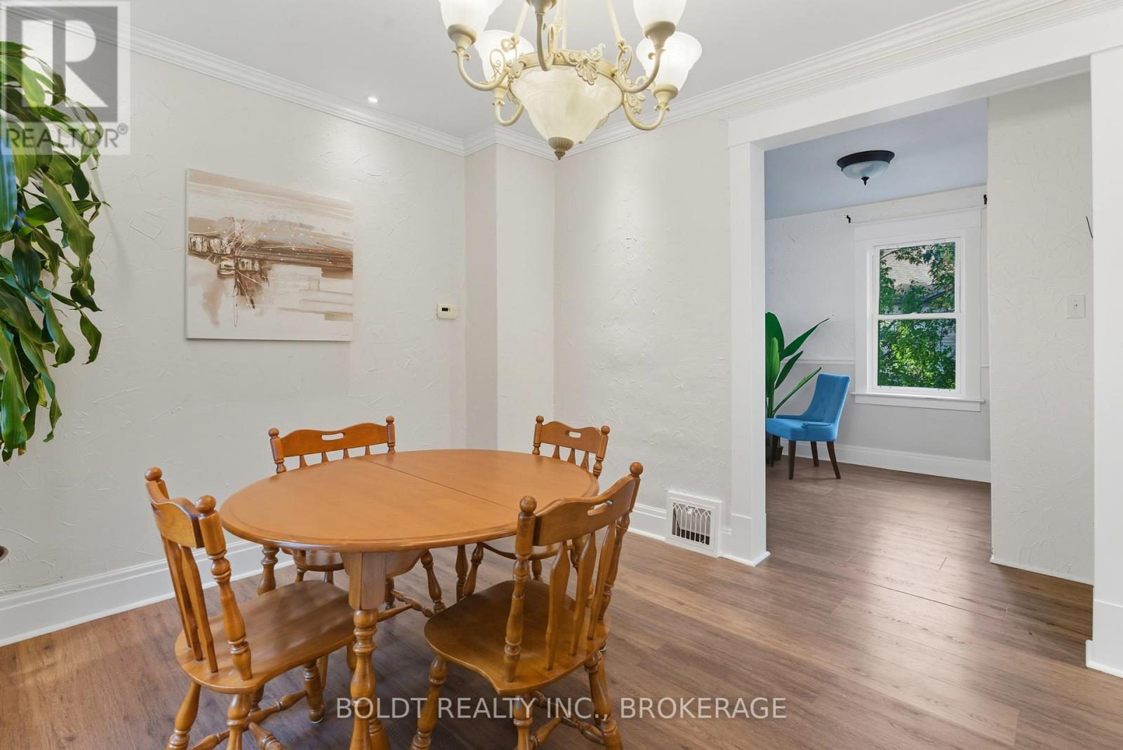 26 Currie Street, St. Catharines, Ontario  L2M 5M6 - Photo 13 - X12487371