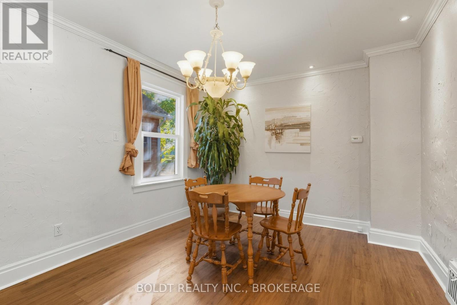 26 Currie Street, St. Catharines, Ontario  L2M 5M6 - Photo 15 - X12487371