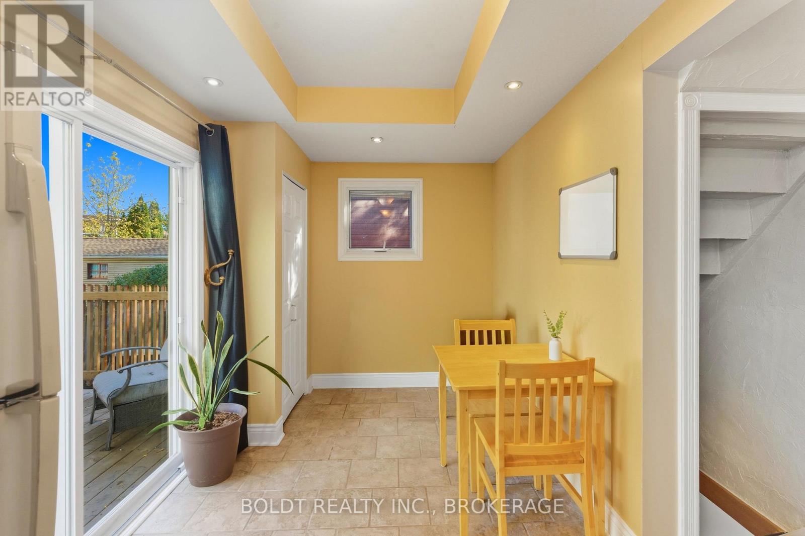 26 Currie Street, St. Catharines, Ontario  L2M 5M6 - Photo 17 - X12487371