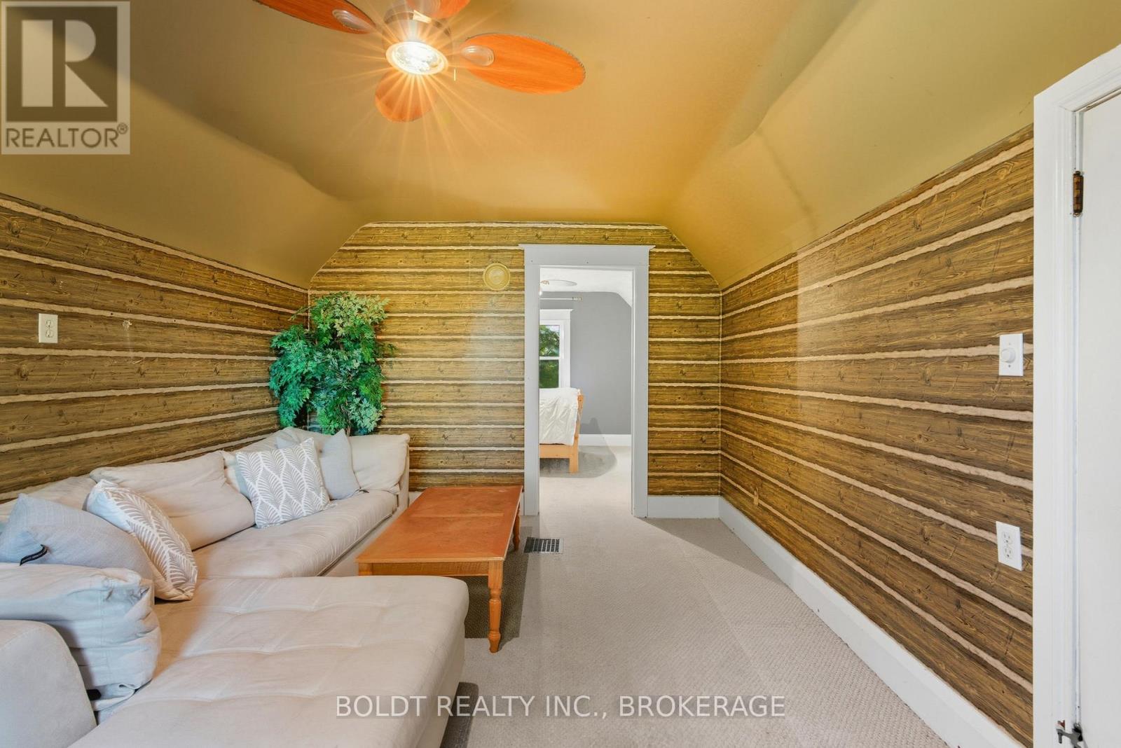 26 Currie Street, St. Catharines, Ontario  L2M 5M6 - Photo 20 - X12487371