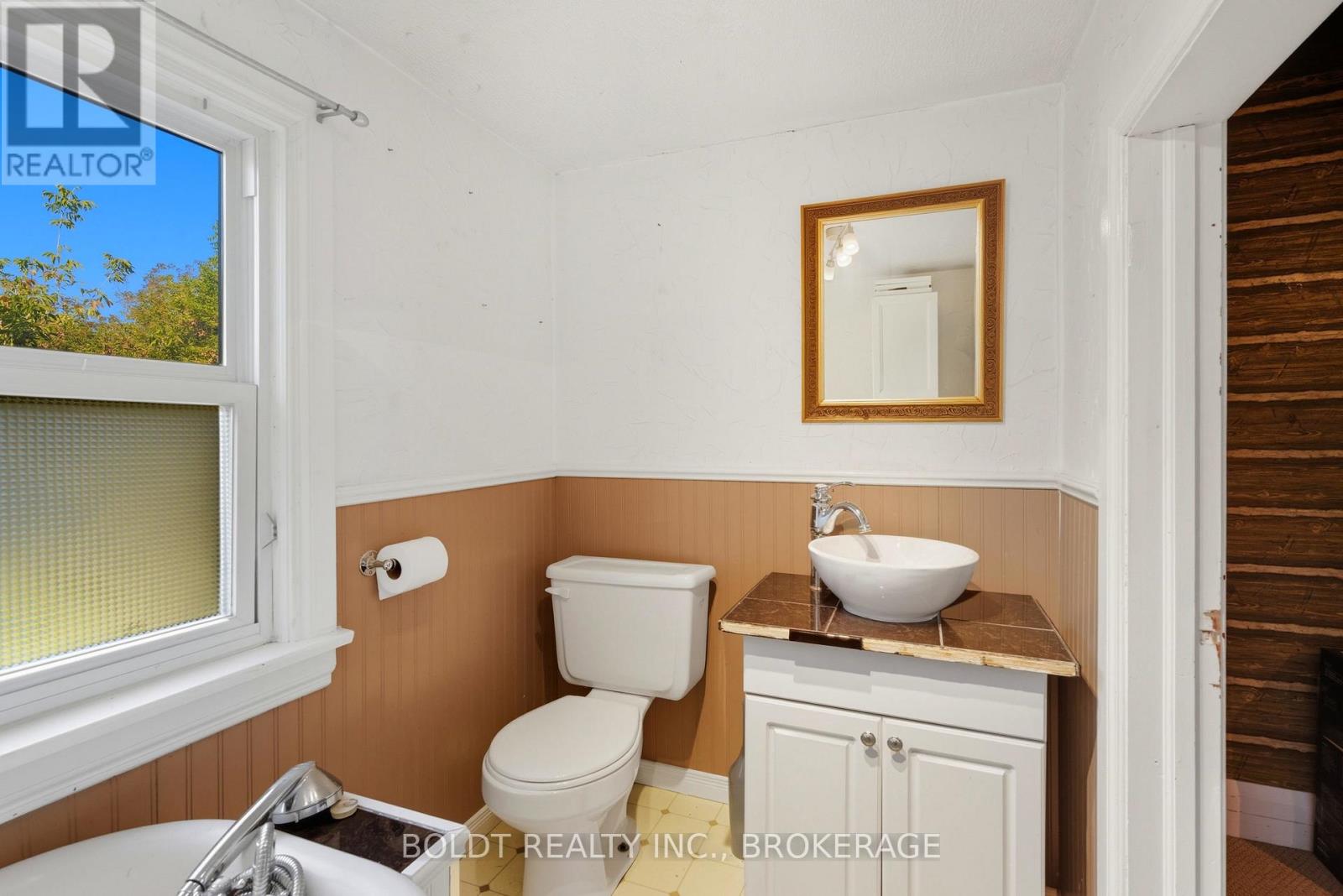 26 Currie Street, St. Catharines, Ontario  L2M 5M6 - Photo 30 - X12487371