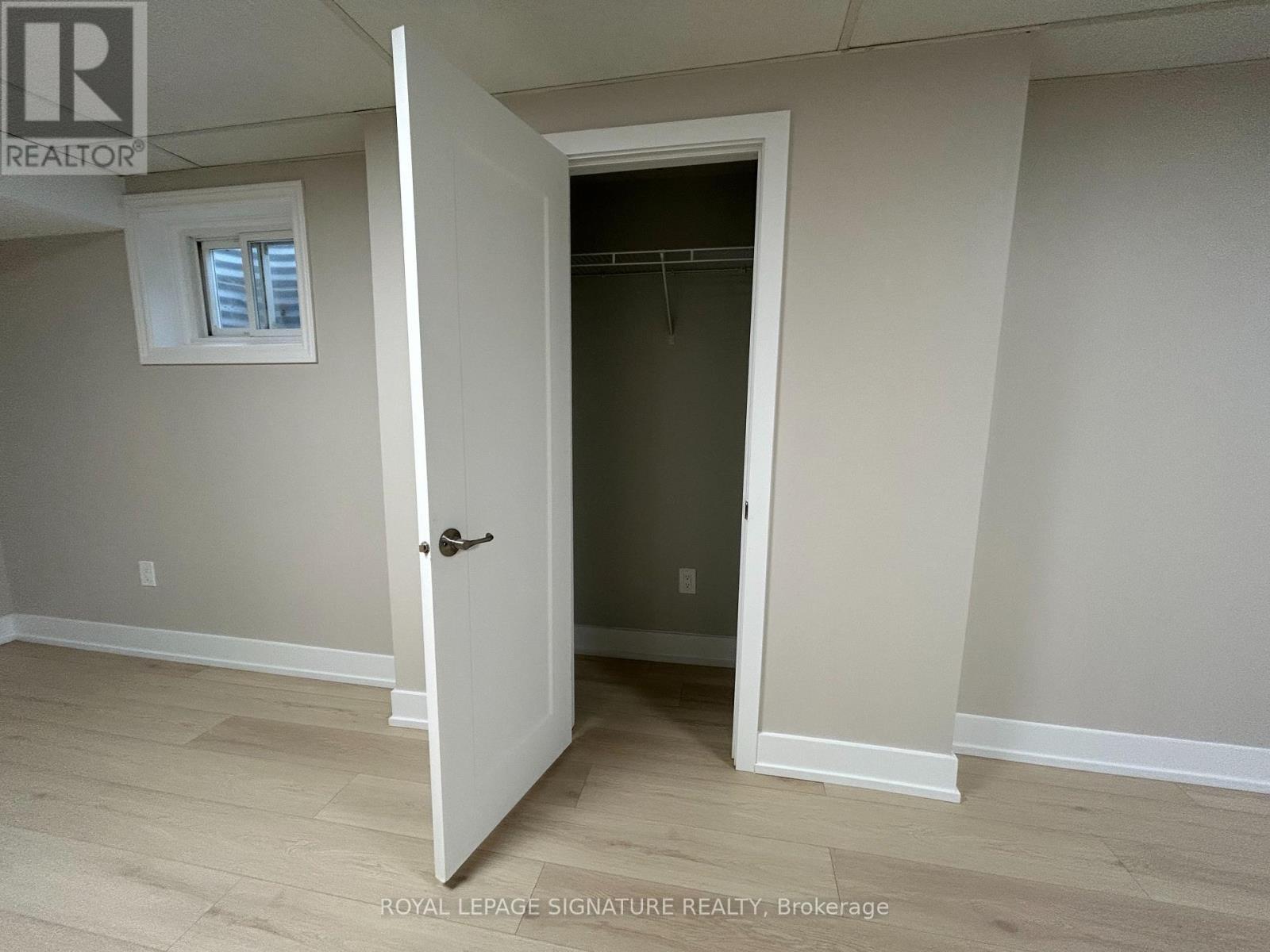 467 Fendalton Street, Mississauga (Cooksville), Ontario  L5B 2L8 - Photo 11 - W12487170