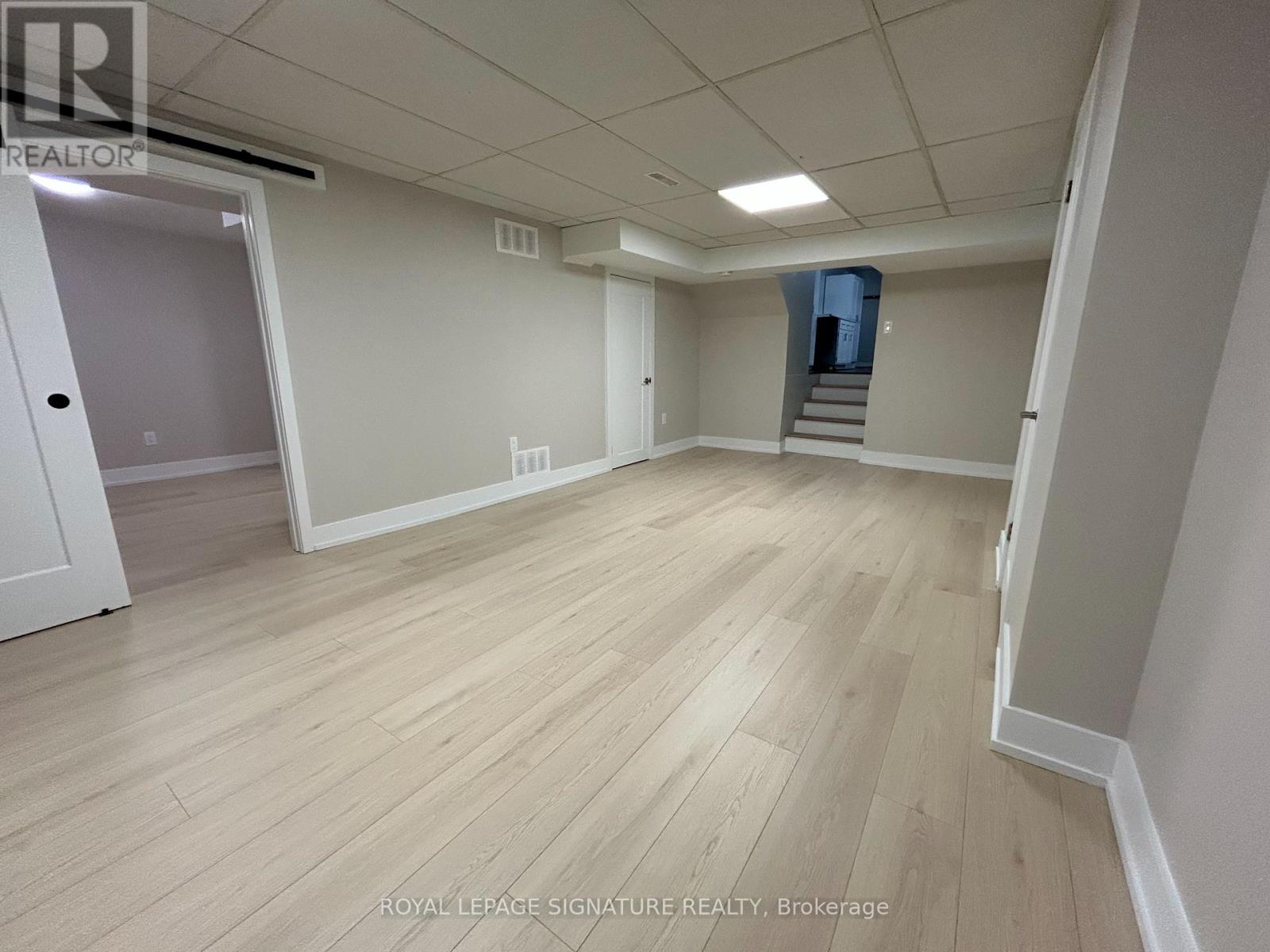 467 Fendalton Street, Mississauga (Cooksville), Ontario  L5B 2L8 - Photo 13 - W12487170