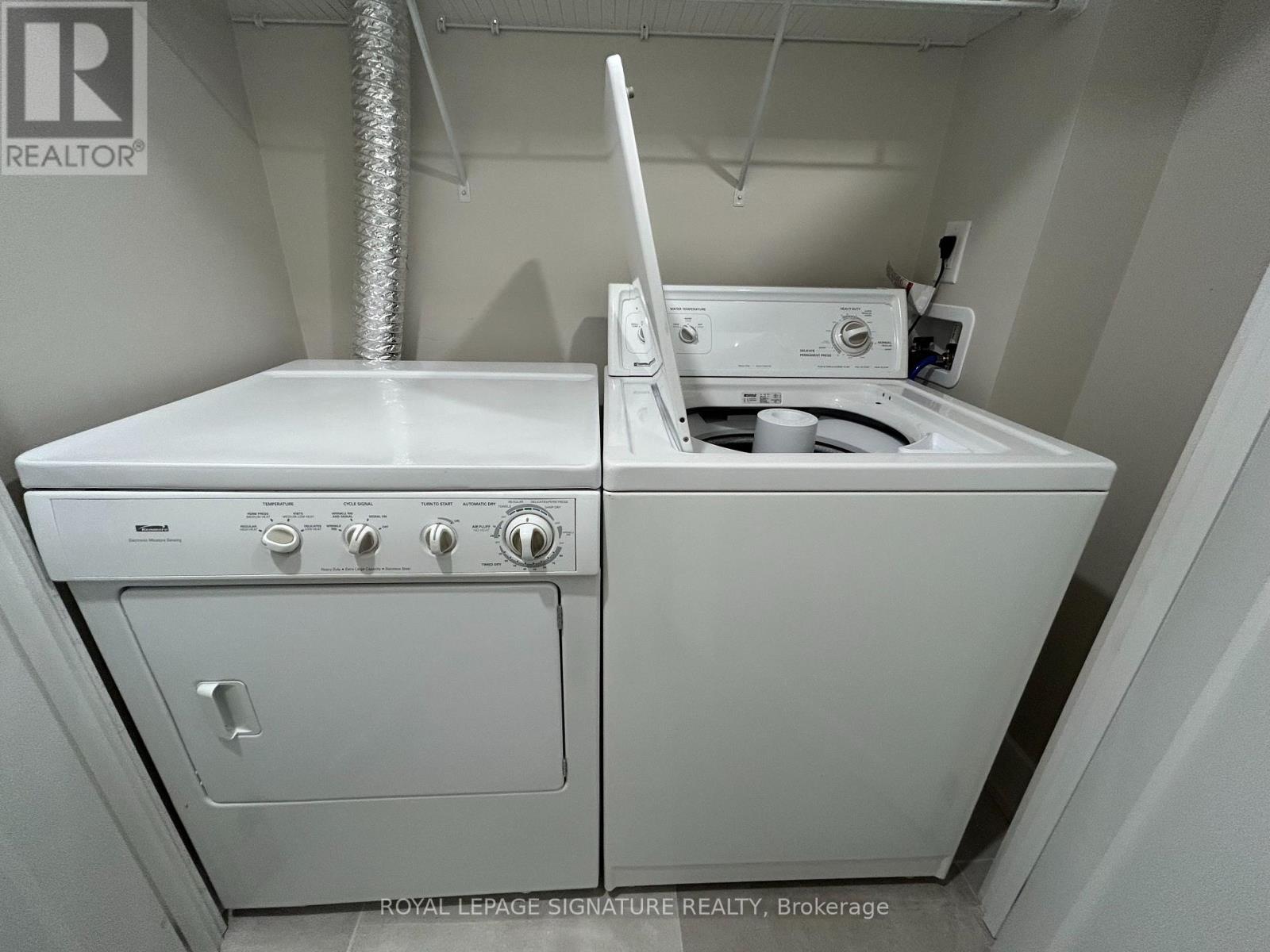 467 Fendalton Street, Mississauga (Cooksville), Ontario  L5B 2L8 - Photo 21 - W12487170