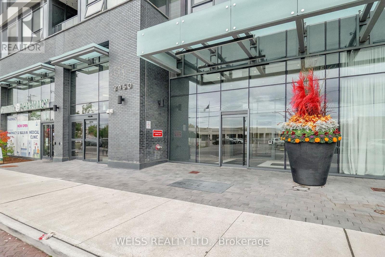 234 - 2450 Old Bronte Road, Oakville, Ontario  L6M 5P6 - Photo 4 - W12487173