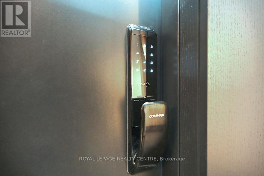 1401 - 3200 William Coltson Avenue, Oakville (Jm Joshua Meadows), Ontario  L6H 7W6 - Photo 3 - W12487201