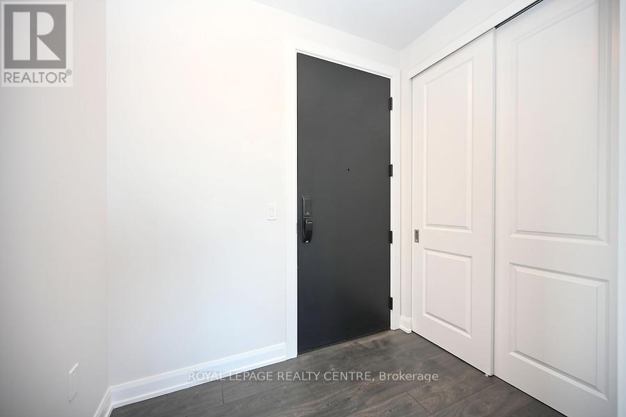 1401 - 3200 William Coltson Avenue, Oakville (Jm Joshua Meadows), Ontario  L6H 7W6 - Photo 4 - W12487201