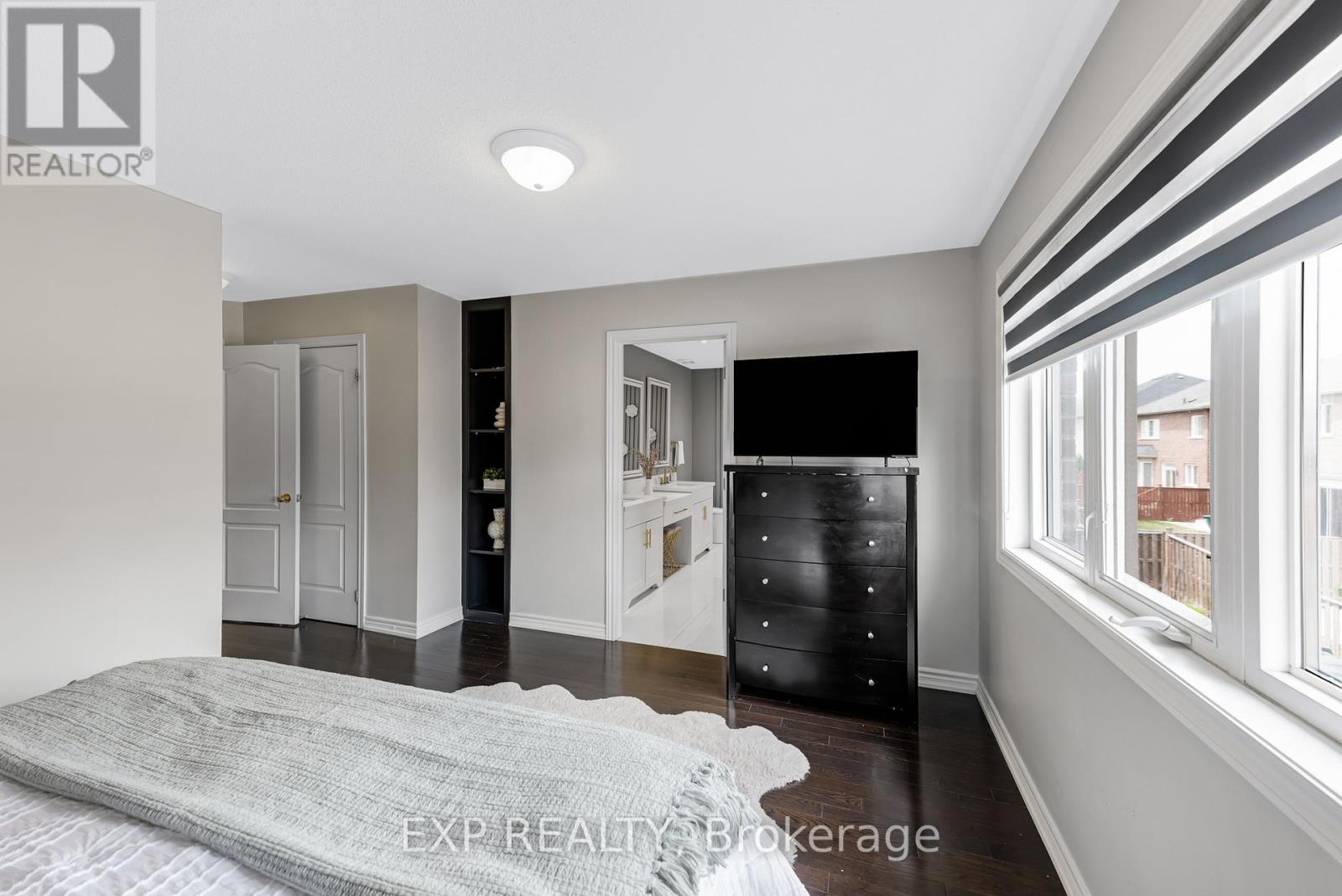 413 Sunny Meadow Boulevard, Brampton (Sandringham-Wellington), Ontario  L6R 0L6 - Photo 22 - W12487224