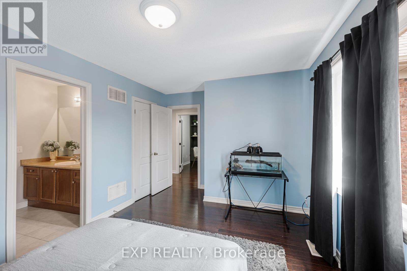 413 Sunny Meadow Boulevard, Brampton (Sandringham-Wellington), Ontario  L6R 0L6 - Photo 32 - W12487224