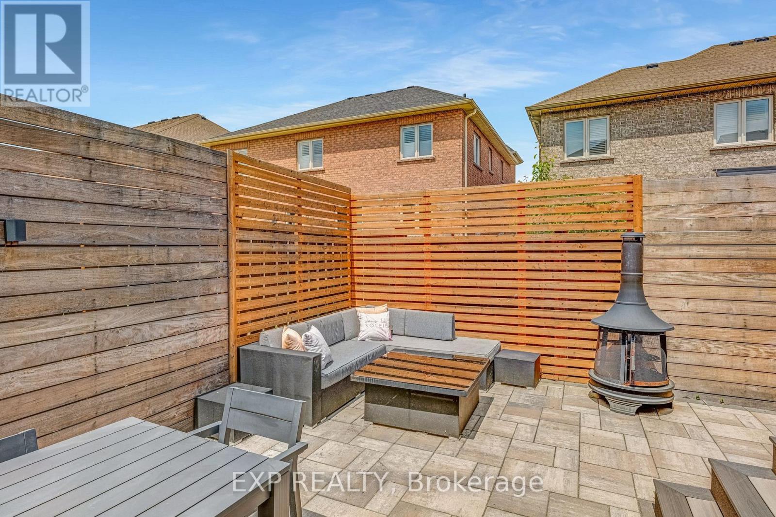 413 Sunny Meadow Boulevard, Brampton (Sandringham-Wellington), Ontario  L6R 0L6 - Photo 43 - W12487224