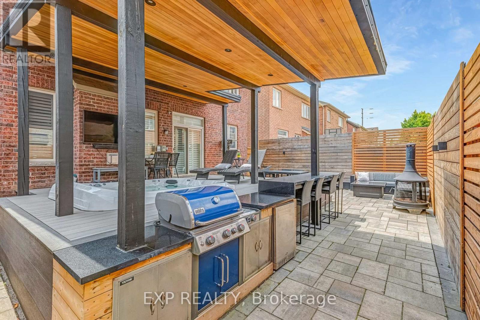 413 Sunny Meadow Boulevard, Brampton (Sandringham-Wellington), Ontario  L6R 0L6 - Photo 46 - W12487224