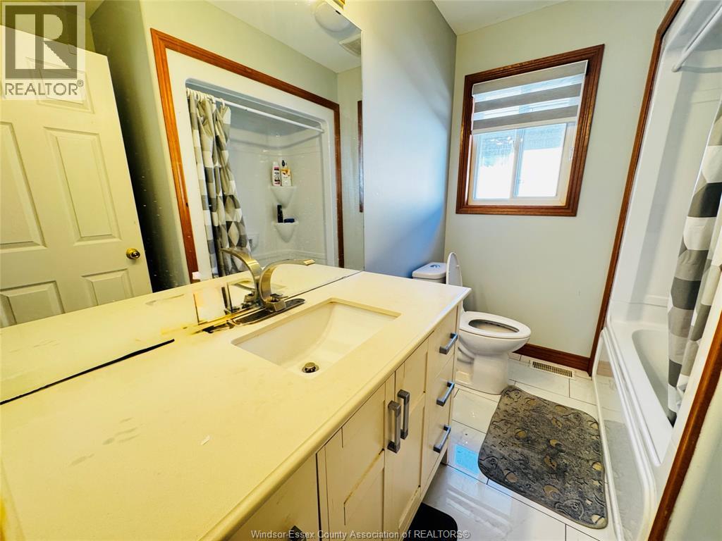 4562 Brunswick Avenue Unit# Upper, Windsor, Ontario  N9G 3G7 - Photo 10 - 25027436