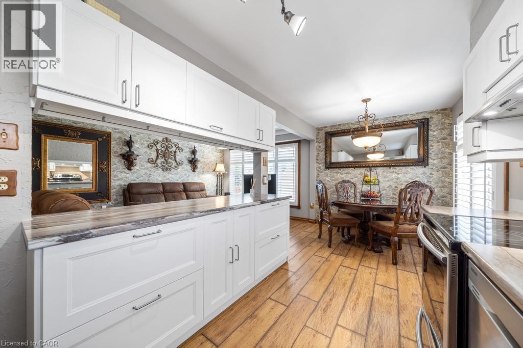 117 Sunrise Drive, Hamilton, Ontario  L8K 4C5 - Photo 12 - 40782534