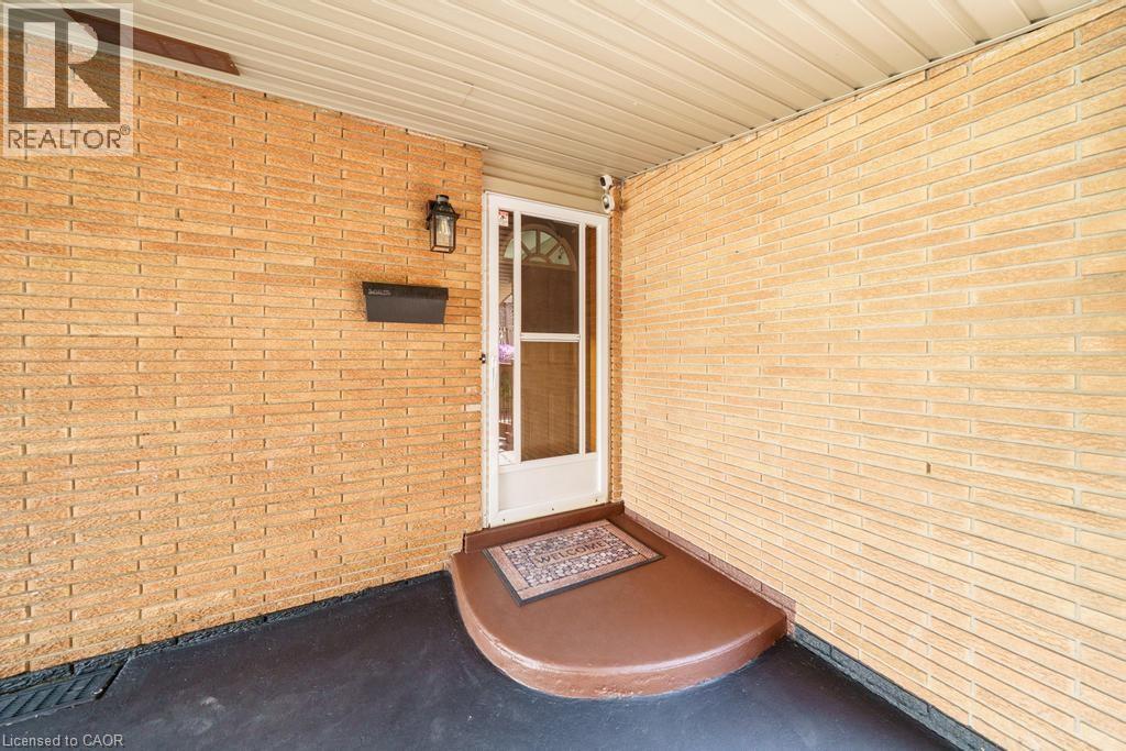 117 Sunrise Drive, Hamilton, Ontario  L8K 4C5 - Photo 31 - 40782534