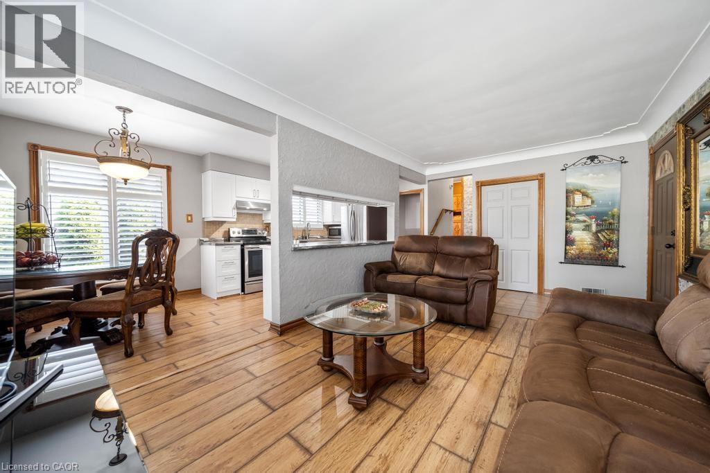 117 Sunrise Drive, Hamilton, Ontario  L8K 4C5 - Photo 7 - 40782534