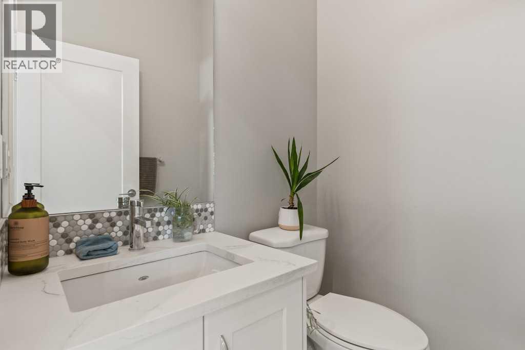 2406 22 Street Nw, Calgary, Alberta  T2M 2M3 - Photo 32 - A2250035