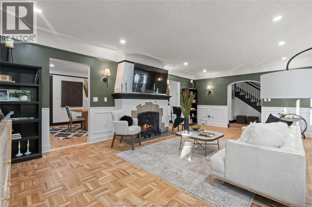 2163 Victoria, Windsor, Ontario  N8X 1P8 - Photo 10 - 25027441