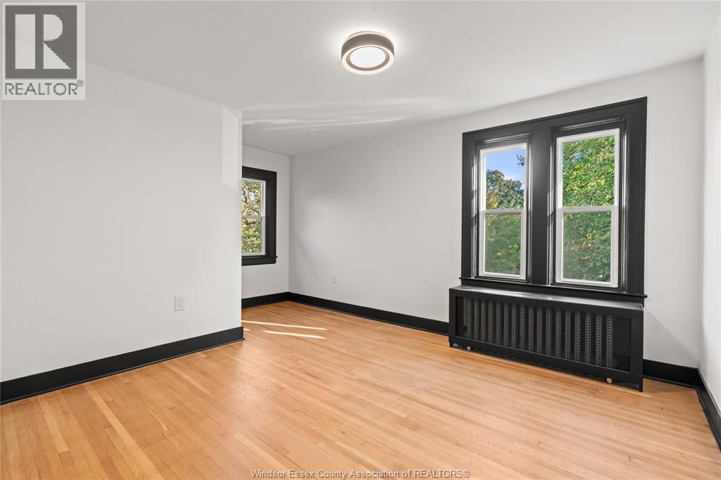 2163 Victoria, Windsor, Ontario  N8X 1P8 - Photo 30 - 25027441