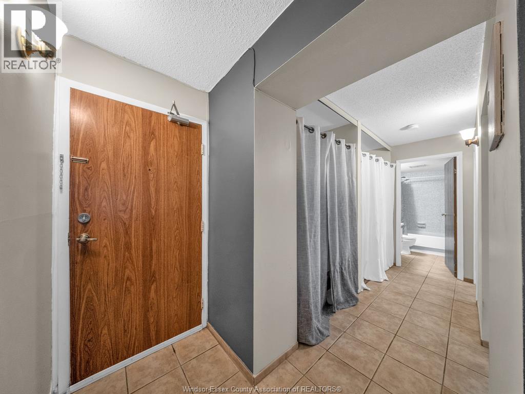 150 Park Unit# 1204, Windsor, Ontario  N9A 7A2 - Photo 14 - 25027435