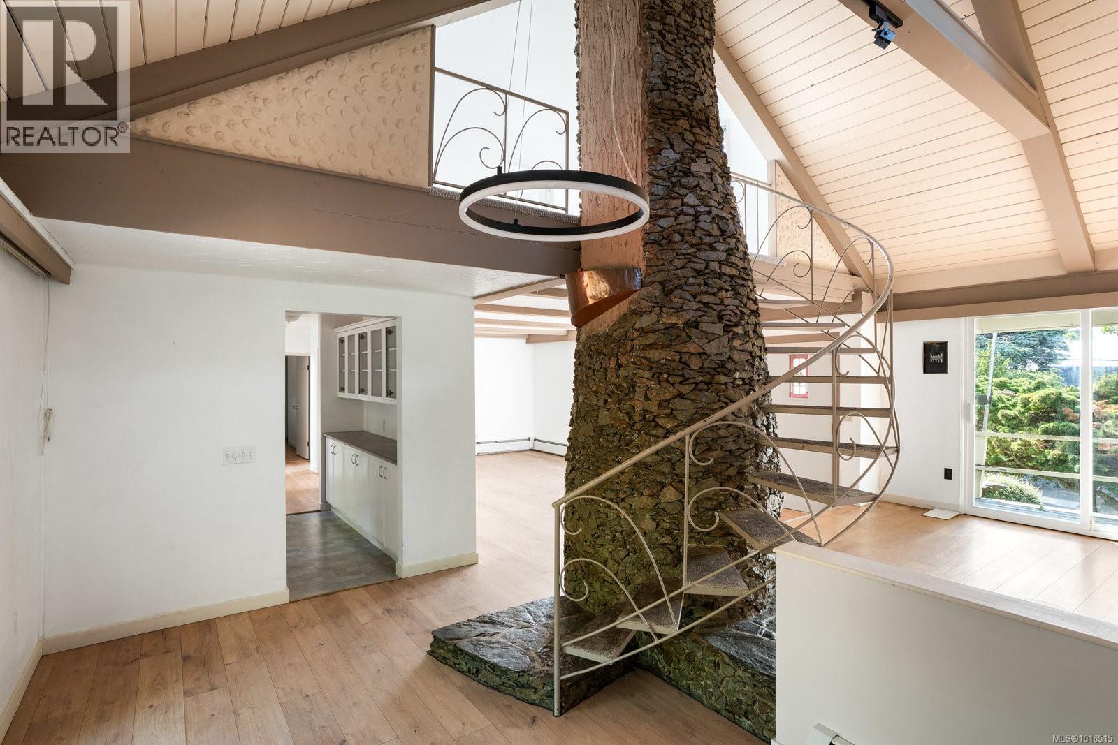 280 King George Terr, Oak Bay, British Columbia  V8S 2K2 - Photo 7 - 1018515