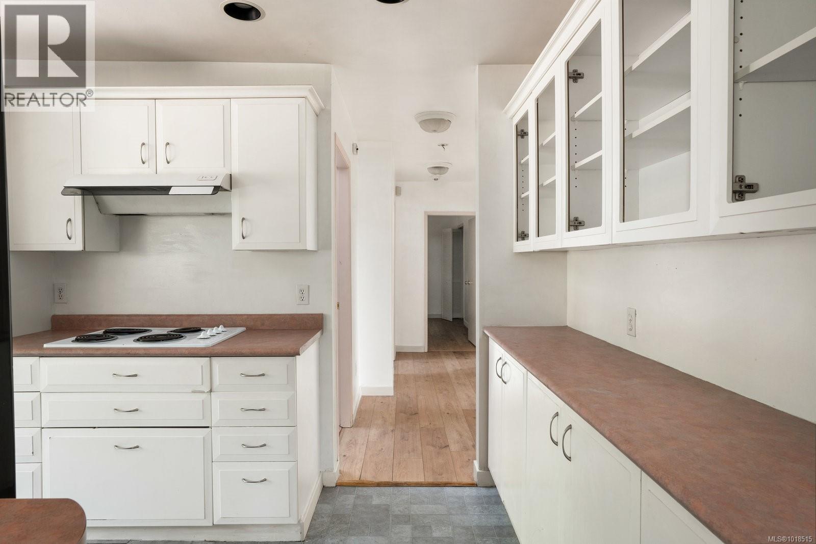 280 King George Terr, Oak Bay, British Columbia  V8S 2K2 - Photo 9 - 1018515