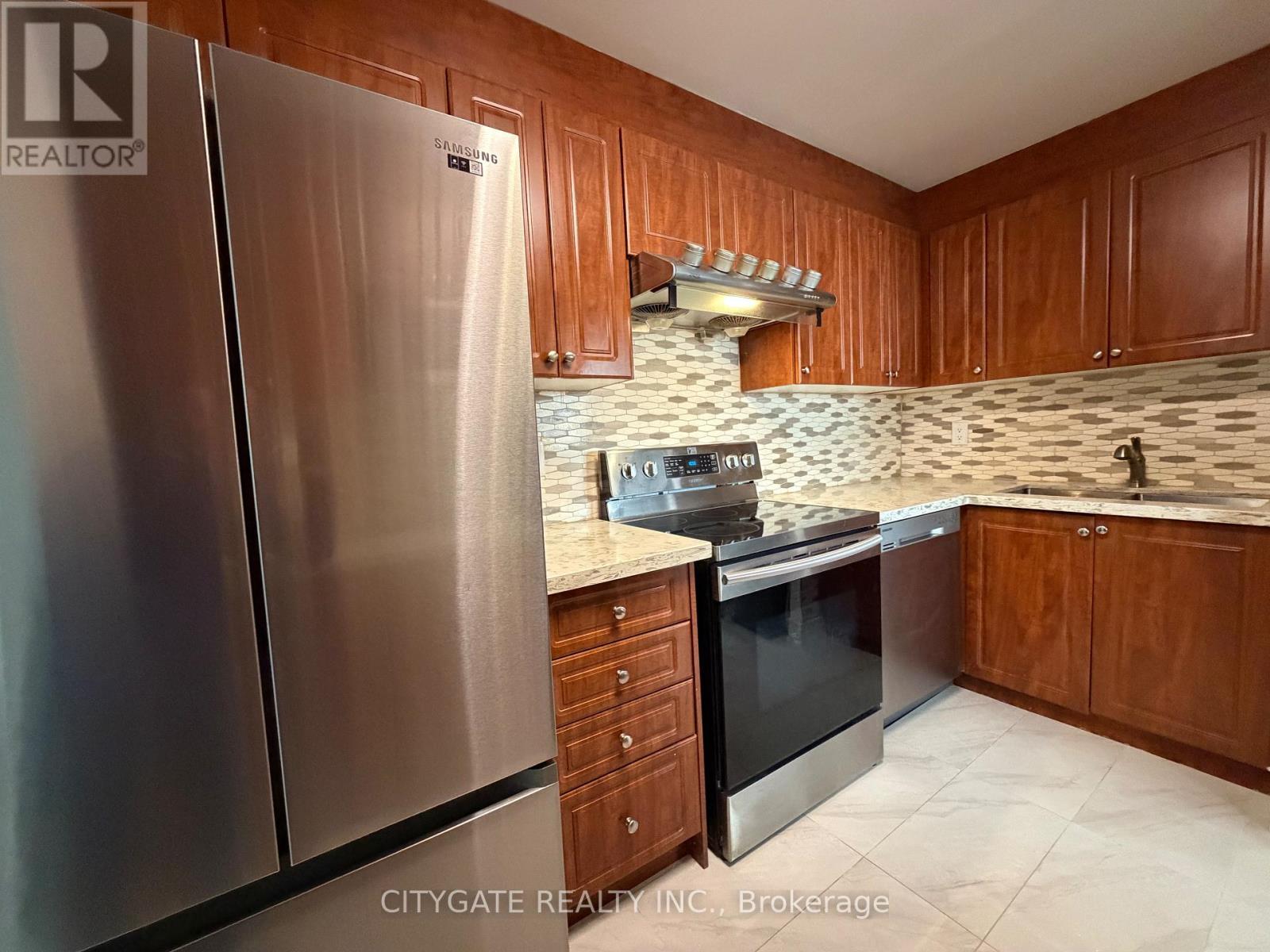 1412 - 3700 Kaneff Crescent, Mississauga, Ontario  L5A 4B8 - Photo 24 - W12476252