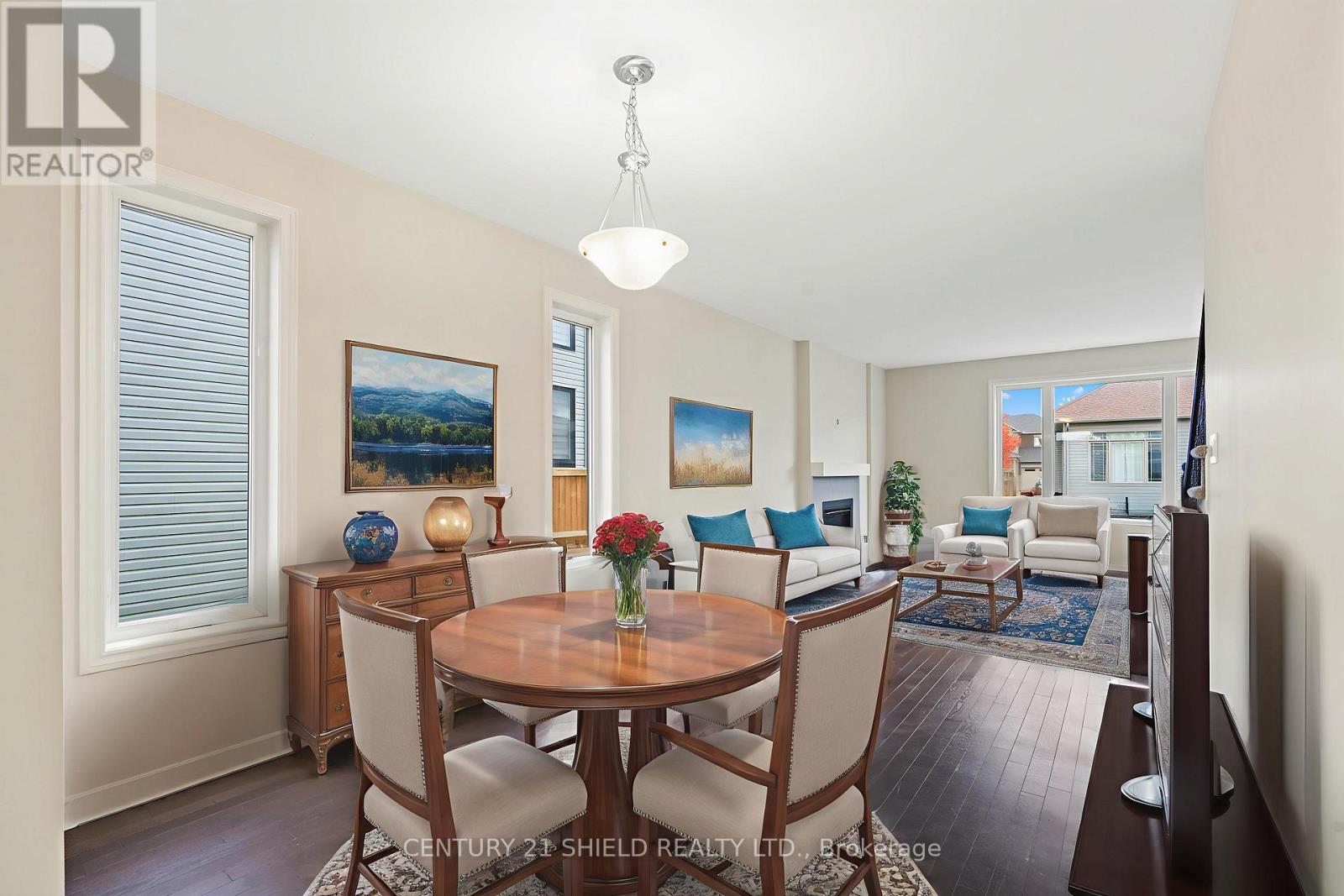 784 Namur Street, Russell, Ontario  K0A 1W0 - Photo 11 - X12487335