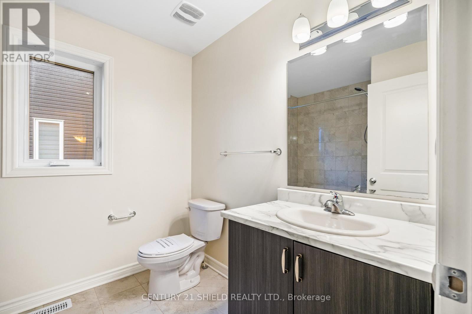 784 Namur Street, Russell, Ontario  K0A 1W0 - Photo 31 - X12487335