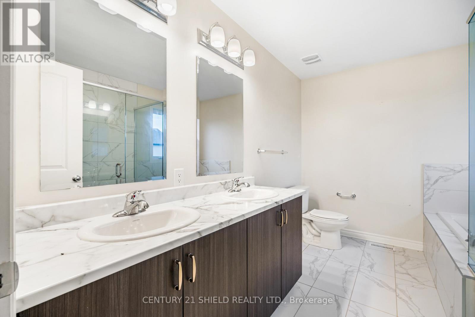 784 Namur Street, Russell, Ontario  K0A 1W0 - Photo 38 - X12487335