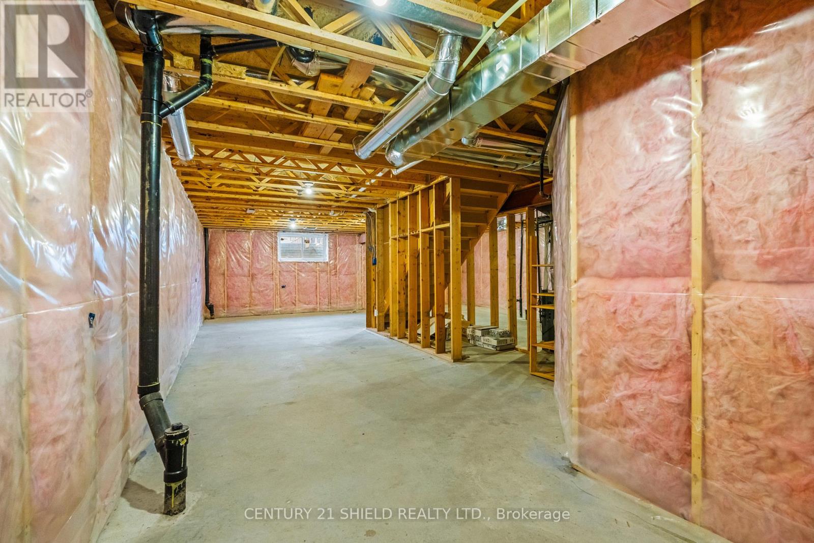 784 Namur Street, Russell, Ontario  K0A 1W0 - Photo 45 - X12487335