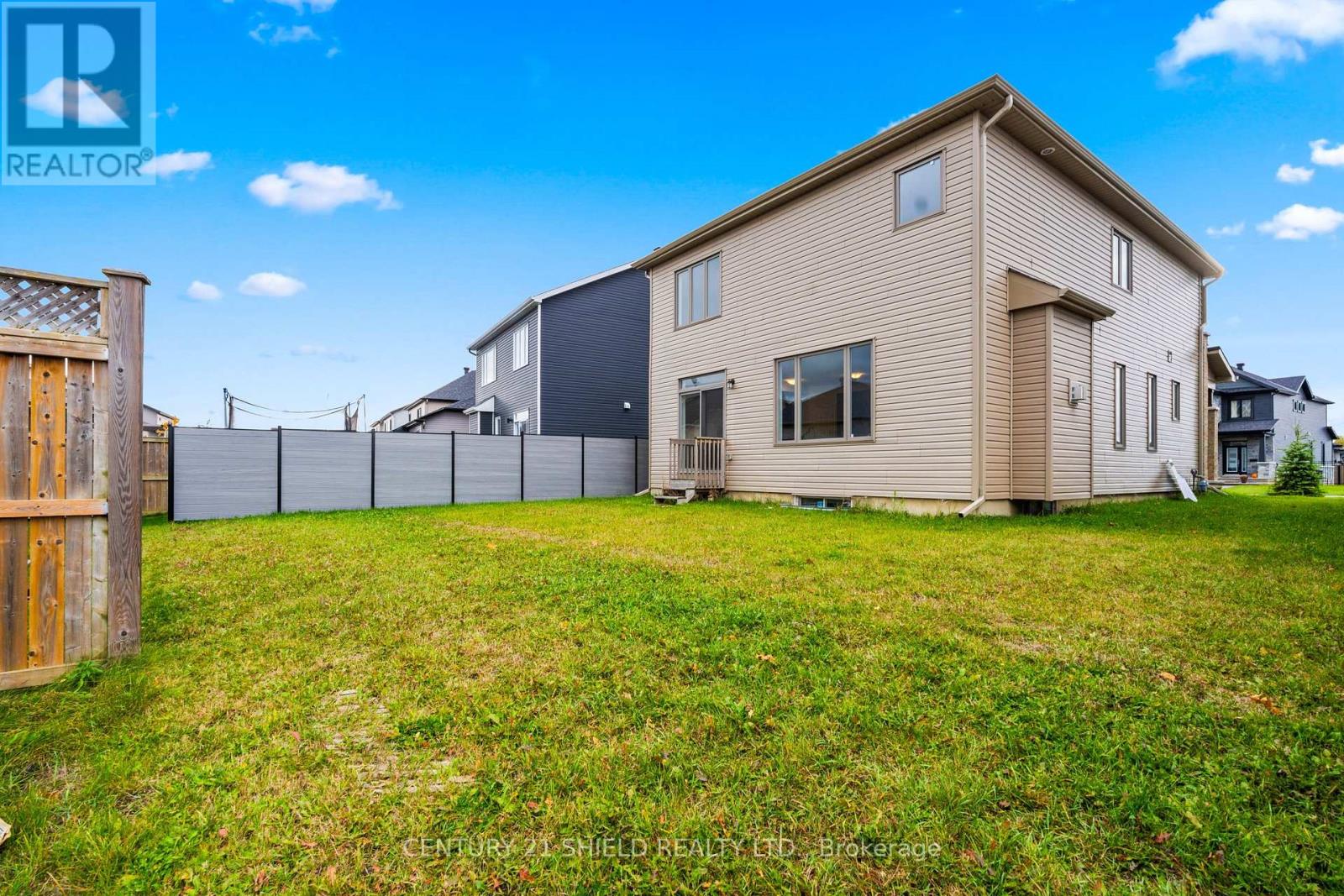 784 Namur Street, Russell, Ontario  K0A 1W0 - Photo 6 - X12487335