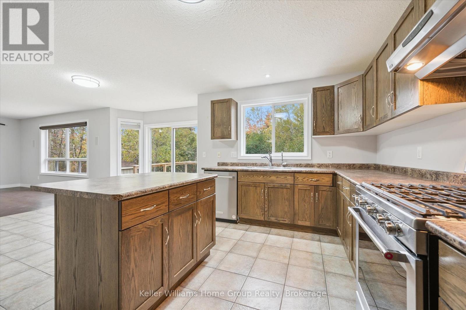 616 Black Street, Centre Wellington, Ontario  N1M 0A3 - Photo 14 - X12487307