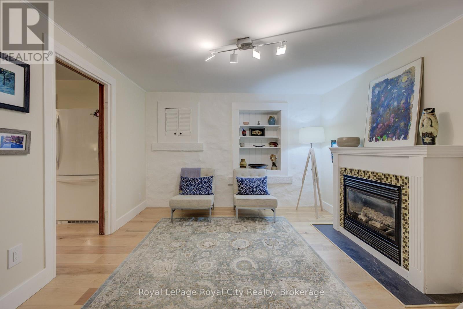 513 St Andrew Street W, Centre Wellington (Fergus), Ontario  N1M 1P4 - Photo 15 - X12487314