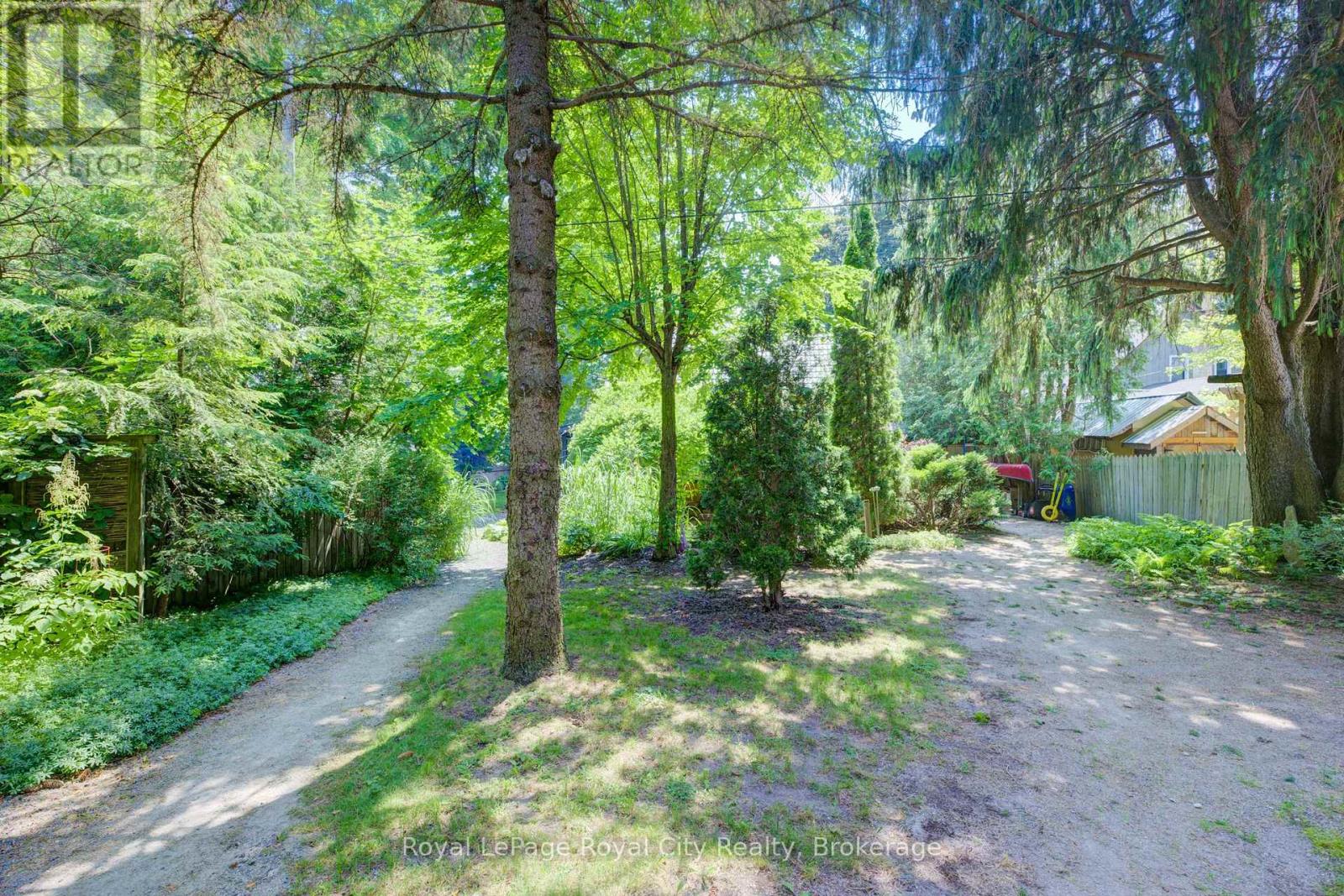 513 St Andrew Street W, Centre Wellington (Fergus), Ontario  N1M 1P4 - Photo 32 - X12487314