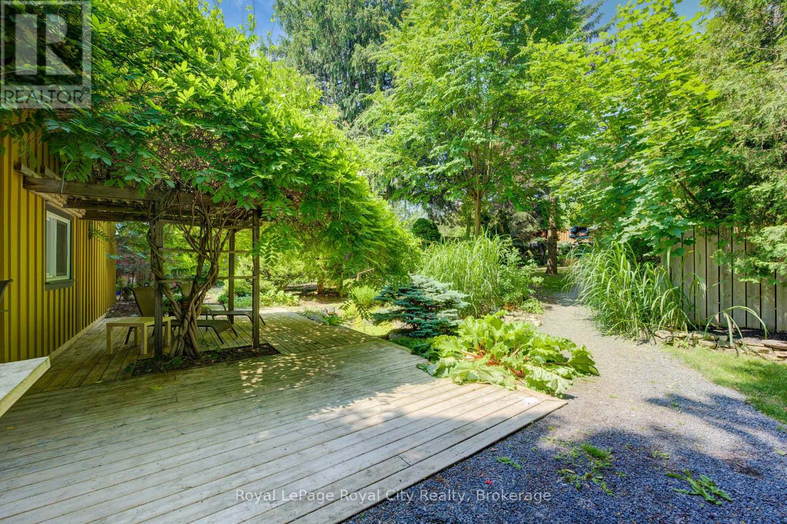 513 St Andrew Street W, Centre Wellington (Fergus), Ontario  N1M 1P4 - Photo 36 - X12487314