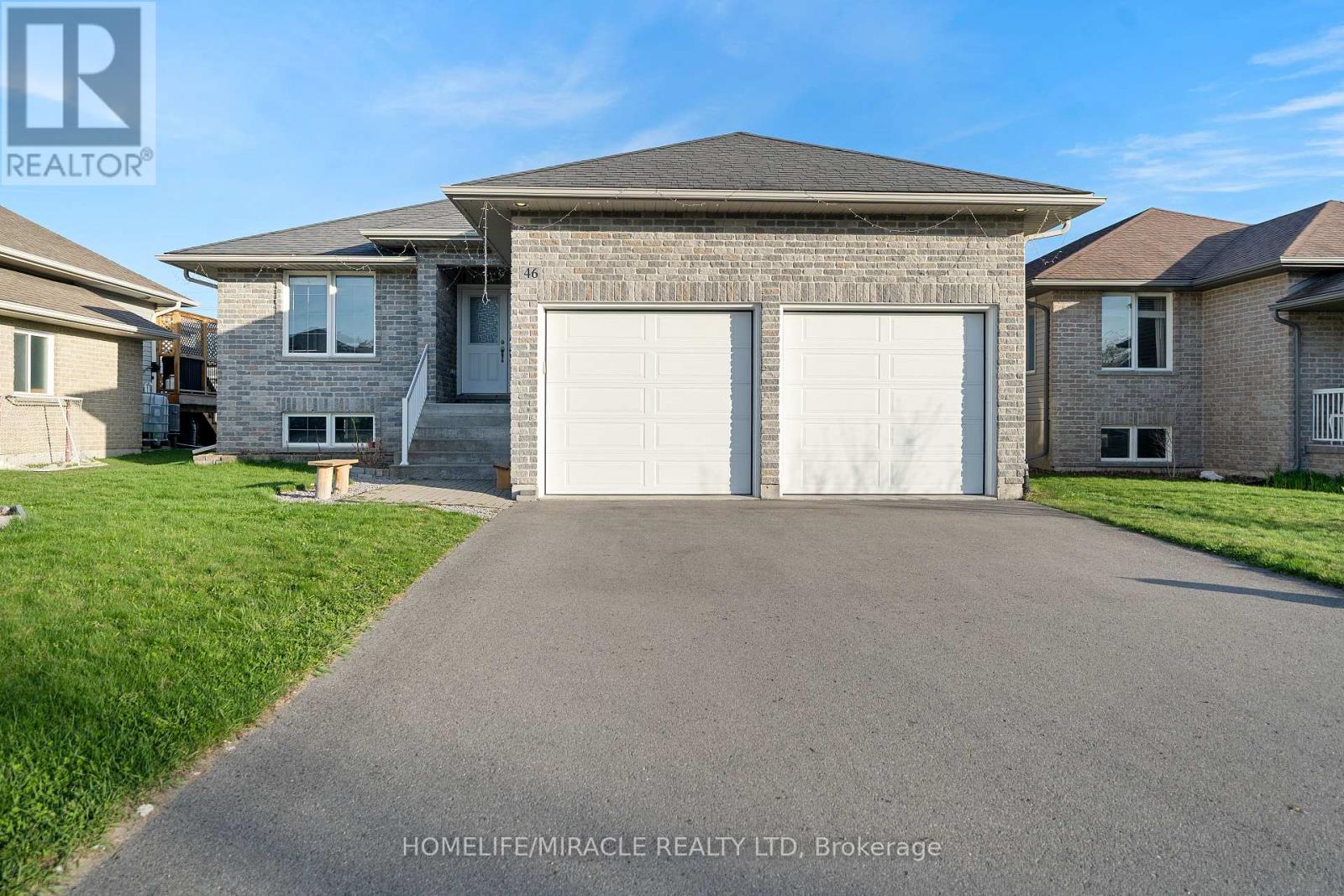 46 Freedom Crescent, Quinte West, Ontario  K8V 0C2 - Photo 12 - X12487167