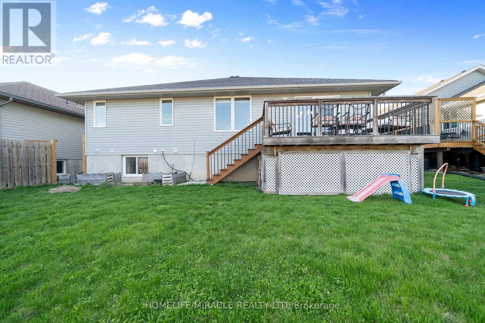 46 Freedom Crescent, Quinte West, Ontario  K8V 0C2 - Photo 18 - X12487167