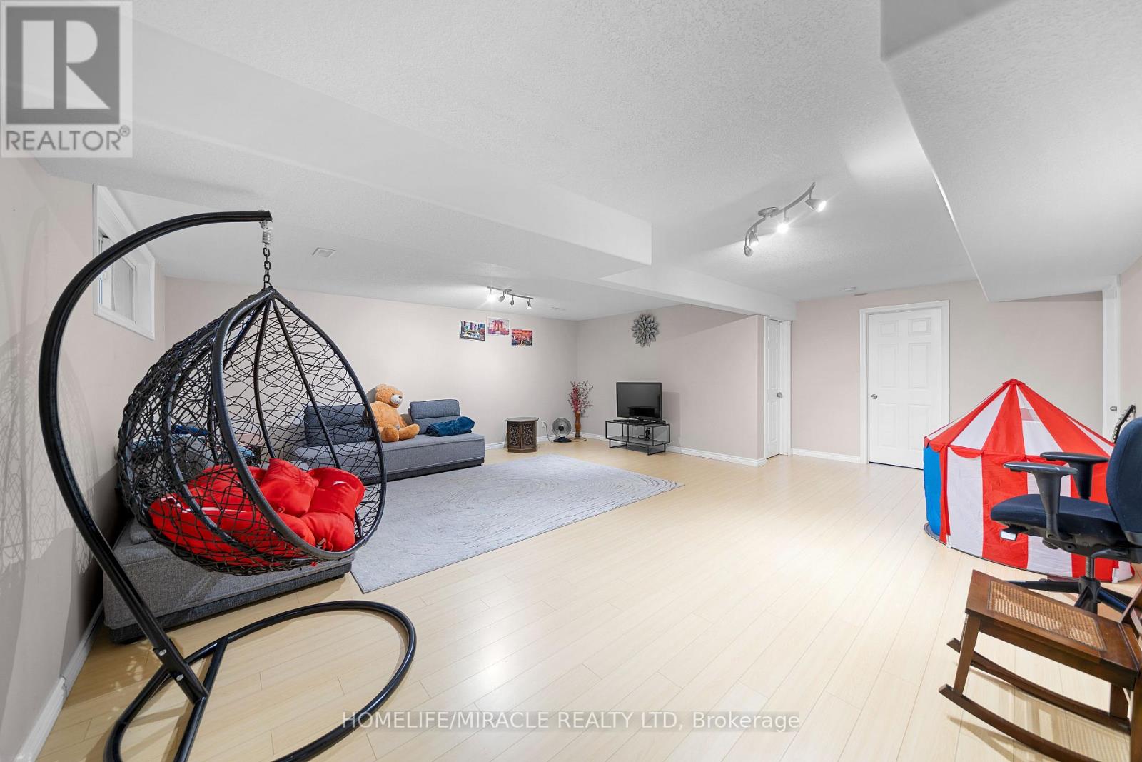 46 Freedom Crescent, Quinte West, Ontario  K8V 0C2 - Photo 42 - X12487167