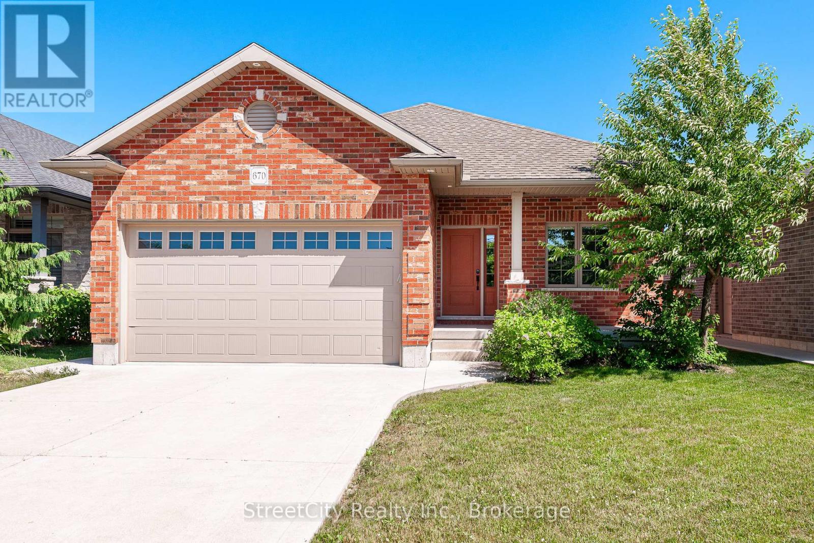 670 FORMAN AVENUE, Stratford, Ontario